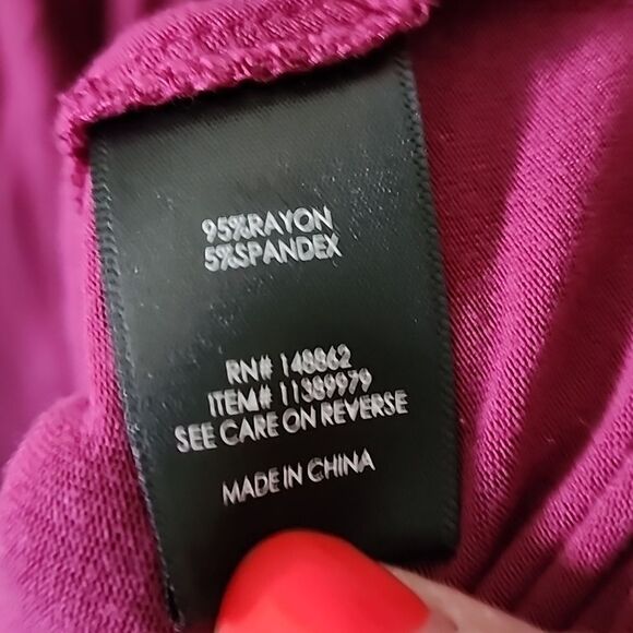 Super cute Torrid shorts romper size 2 - Picture 6 of 6